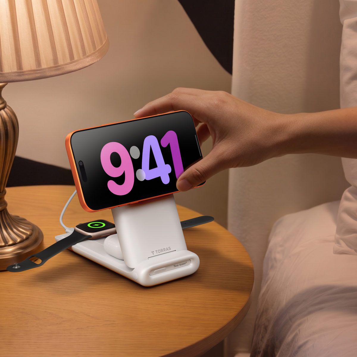 Icestation Pro 3-in-1 Foldable Magnetic Wireless Charger with Qi2 25W TEC Cooling