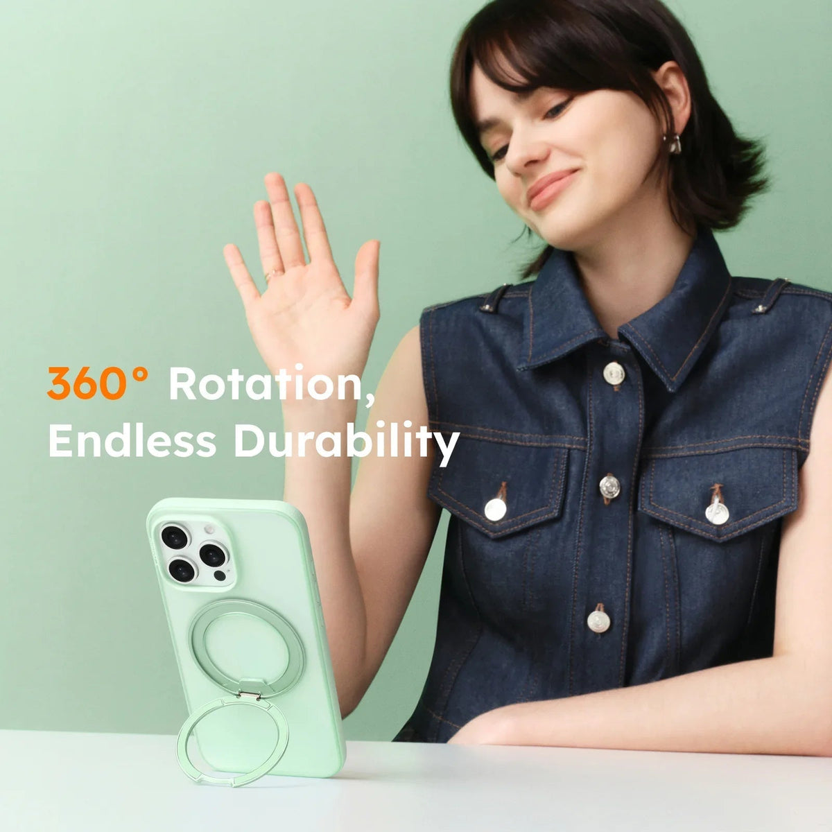 TORRAS Ostand O3 Fitness light green iPhone 15 case with 360° rotating ring.