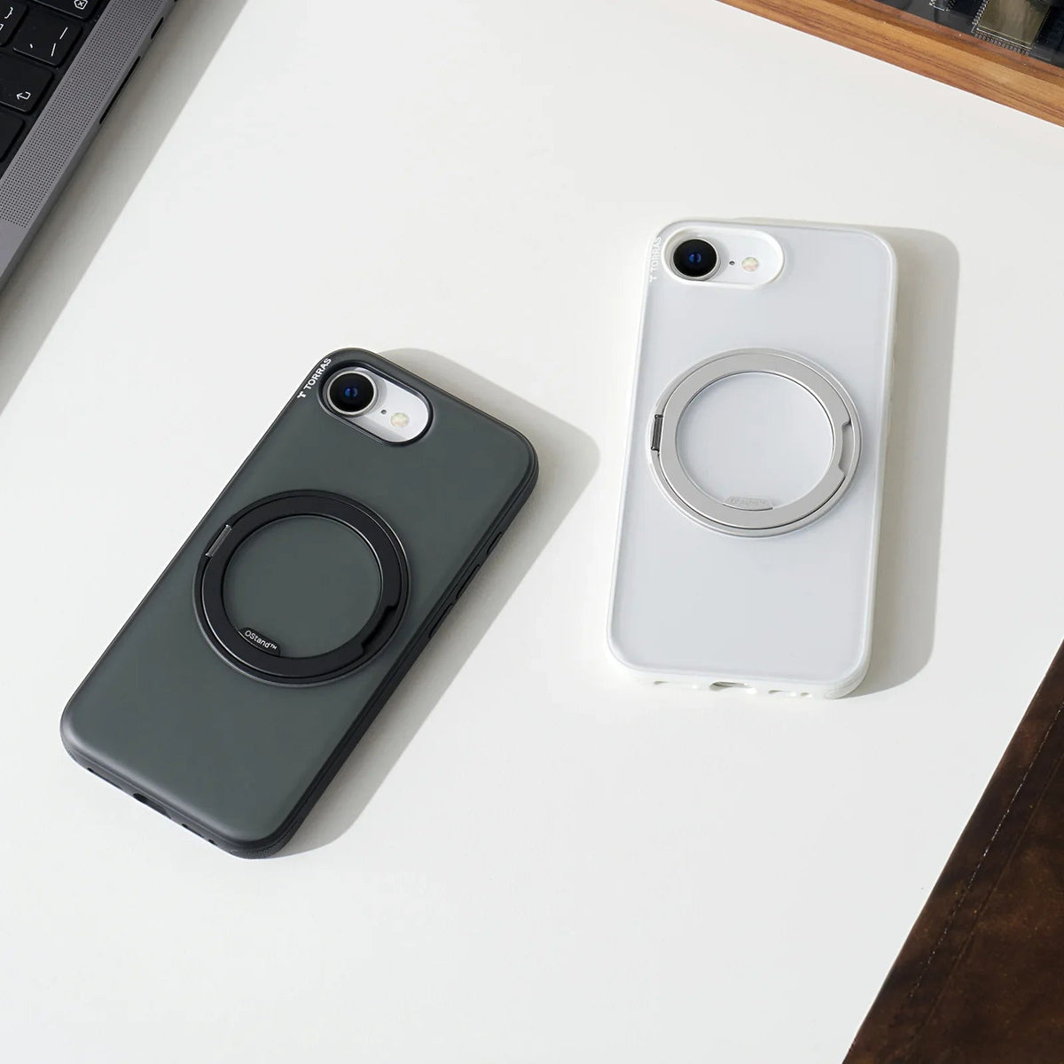 TORRAS Ostand O3 Fitness iPhone case in dark grey & clear, with magnetic stand