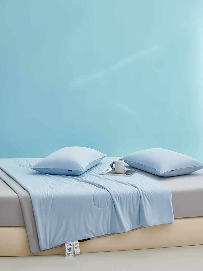 LIIESEN summer quilt in Blue Coconut; pillows not included