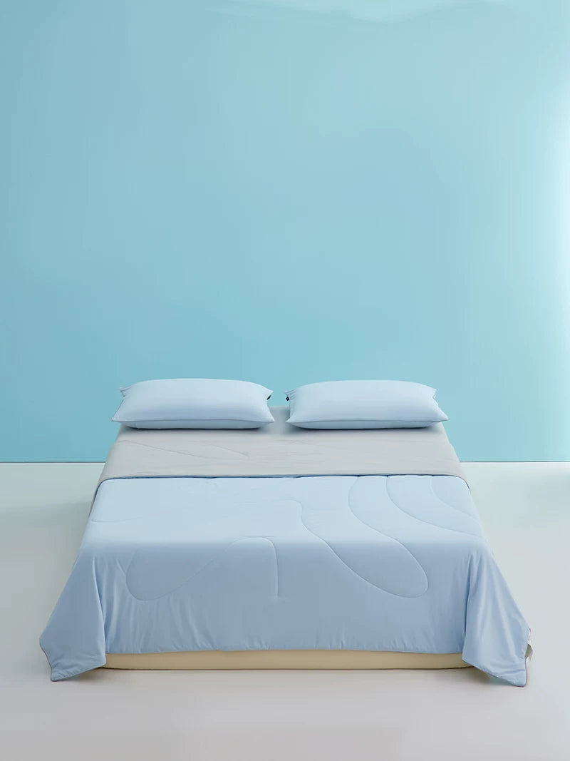 LIIESEN cooling summer quilt: fabric, quilting and bedroom styling; quilt only