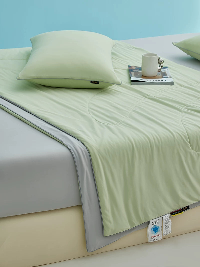 LIIESEN cooling summer quilt: fabric, quilting and bedroom styling; quilt only