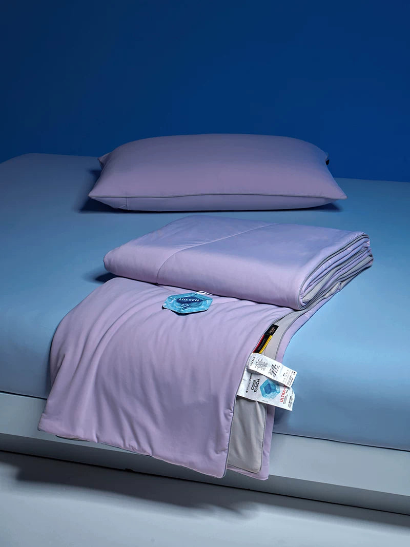 LIIESEN cooling summer quilt: fabric, quilting and bedroom styling; quilt only