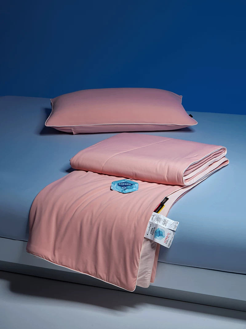 LIIESEN cooling summer quilt: fabric, quilting and bedroom styling; quilt only